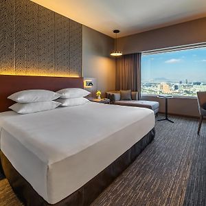 Habitación con Cama King en Pisos Superiores
